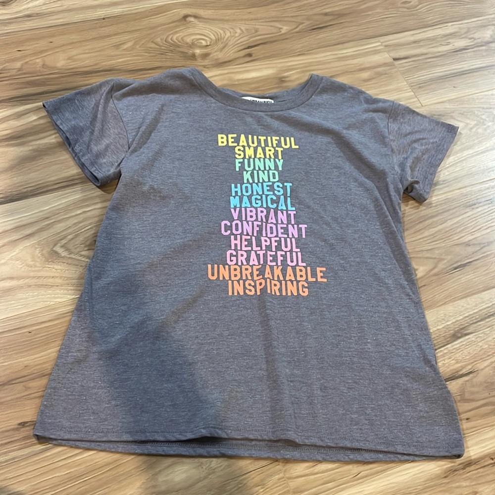 Kids inspirational Tee-shirt. Never worn